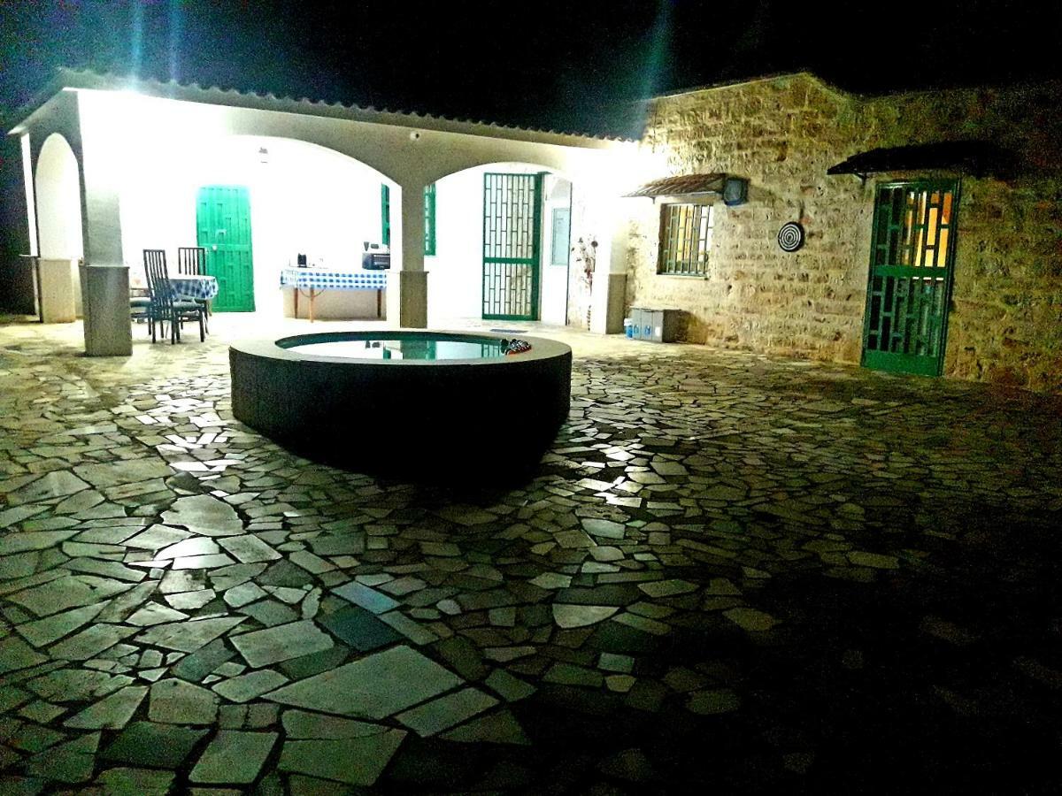 Villa Il Leccio - Trulli Cisternino Eksteriør billede